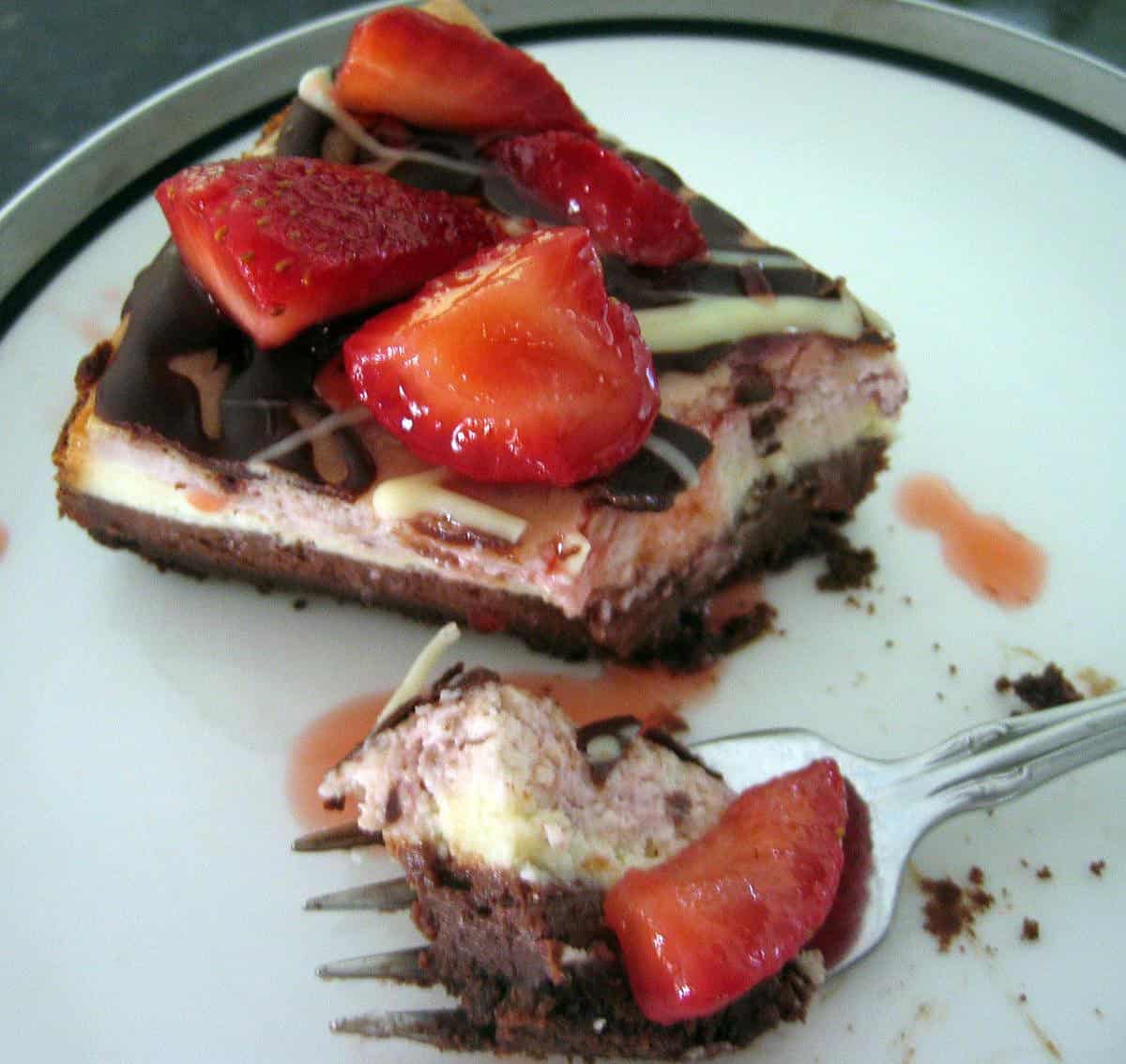  A beautiful mix of vanilla, chocolate, and strawberry in every slice.