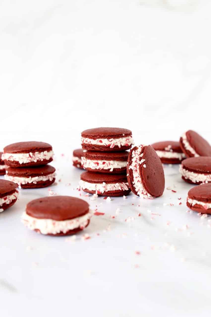  A treat for both the eyes and taste buds, these peppermint red velvet whoopie pies are sure to impress.
