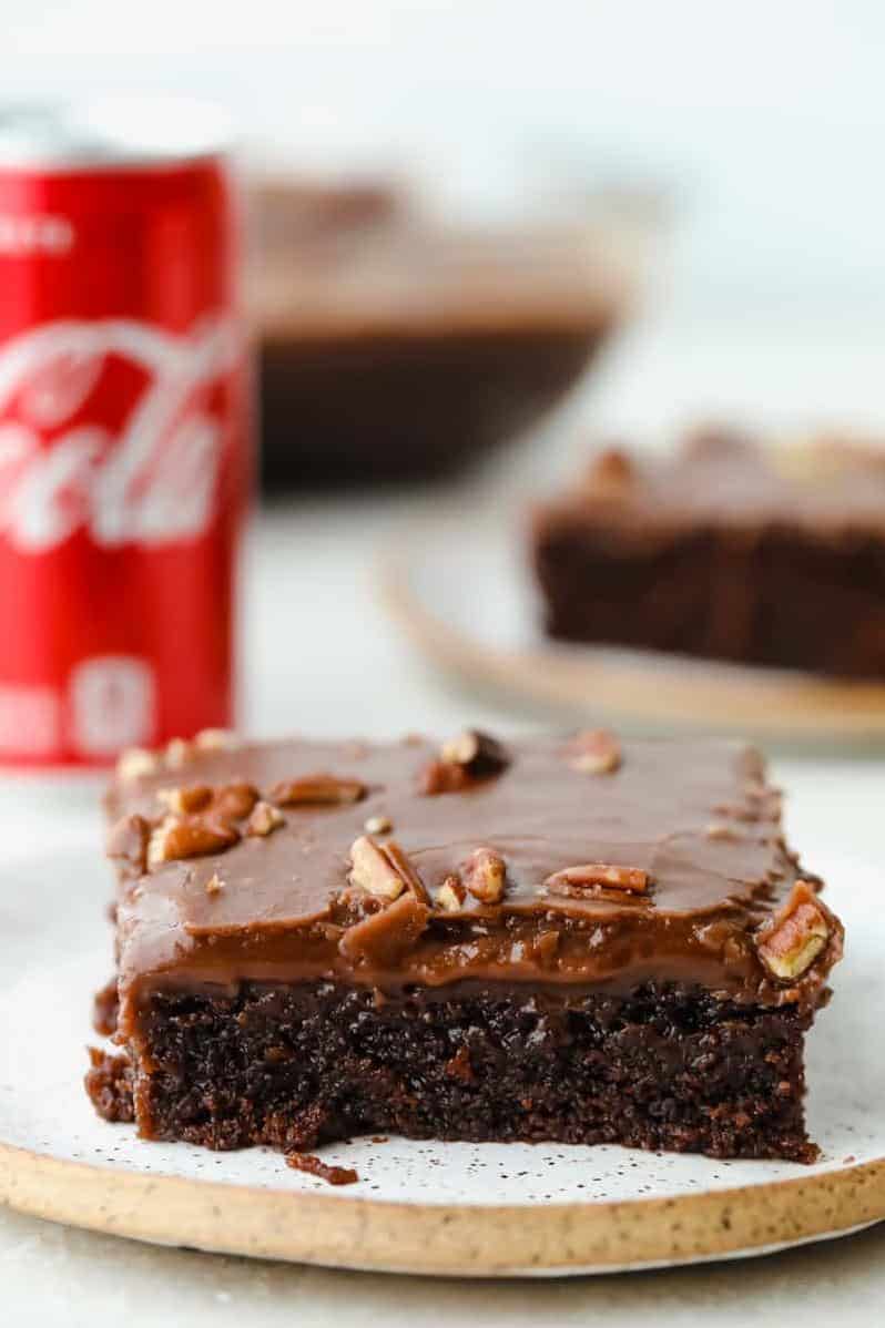 Delicious CocaCola Cake Recipe – Perfect for Sweet Lovers!