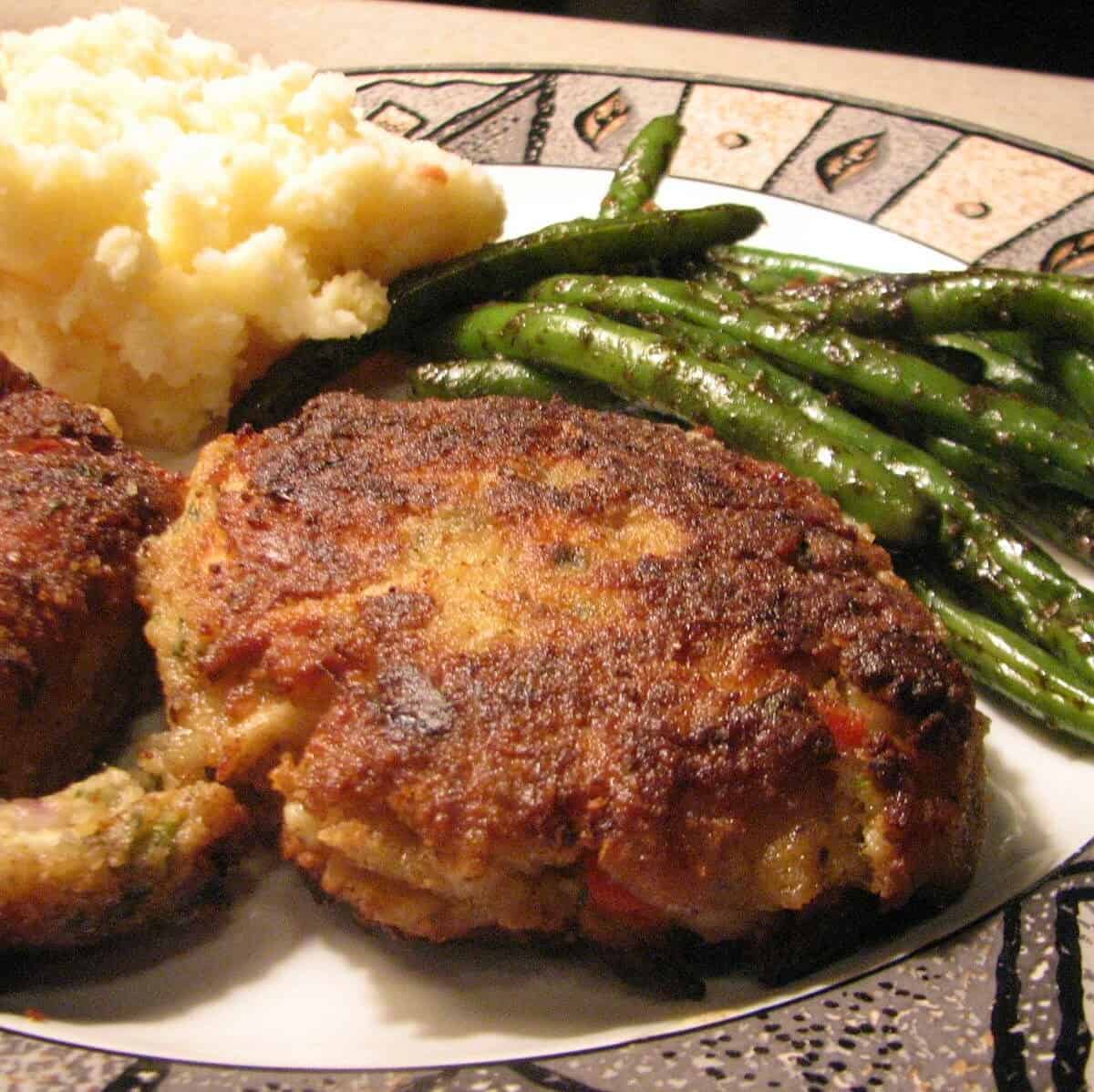 Delicious Crab Cakes Recipe for Seafood Lovers