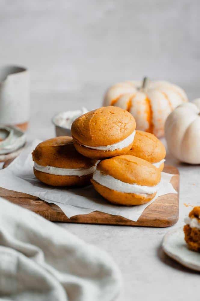  Bite into these whoopie pies for a sweet explosion in your mouth.