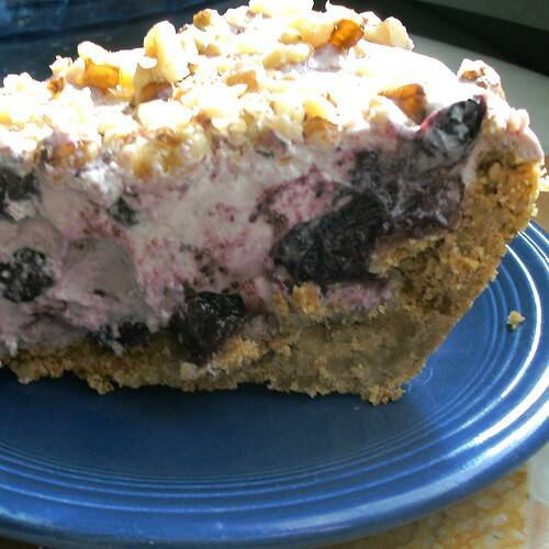 Blueberry Walnut Pie