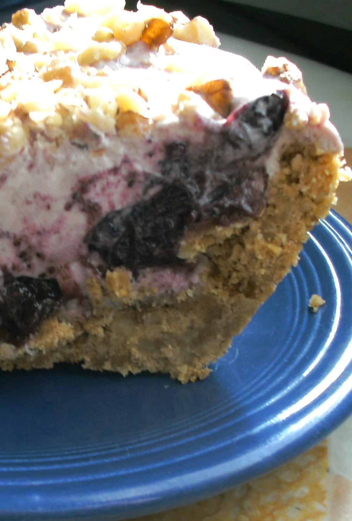 Mouth-watering Blueberry Walnut Pie Recipe – Try it now!