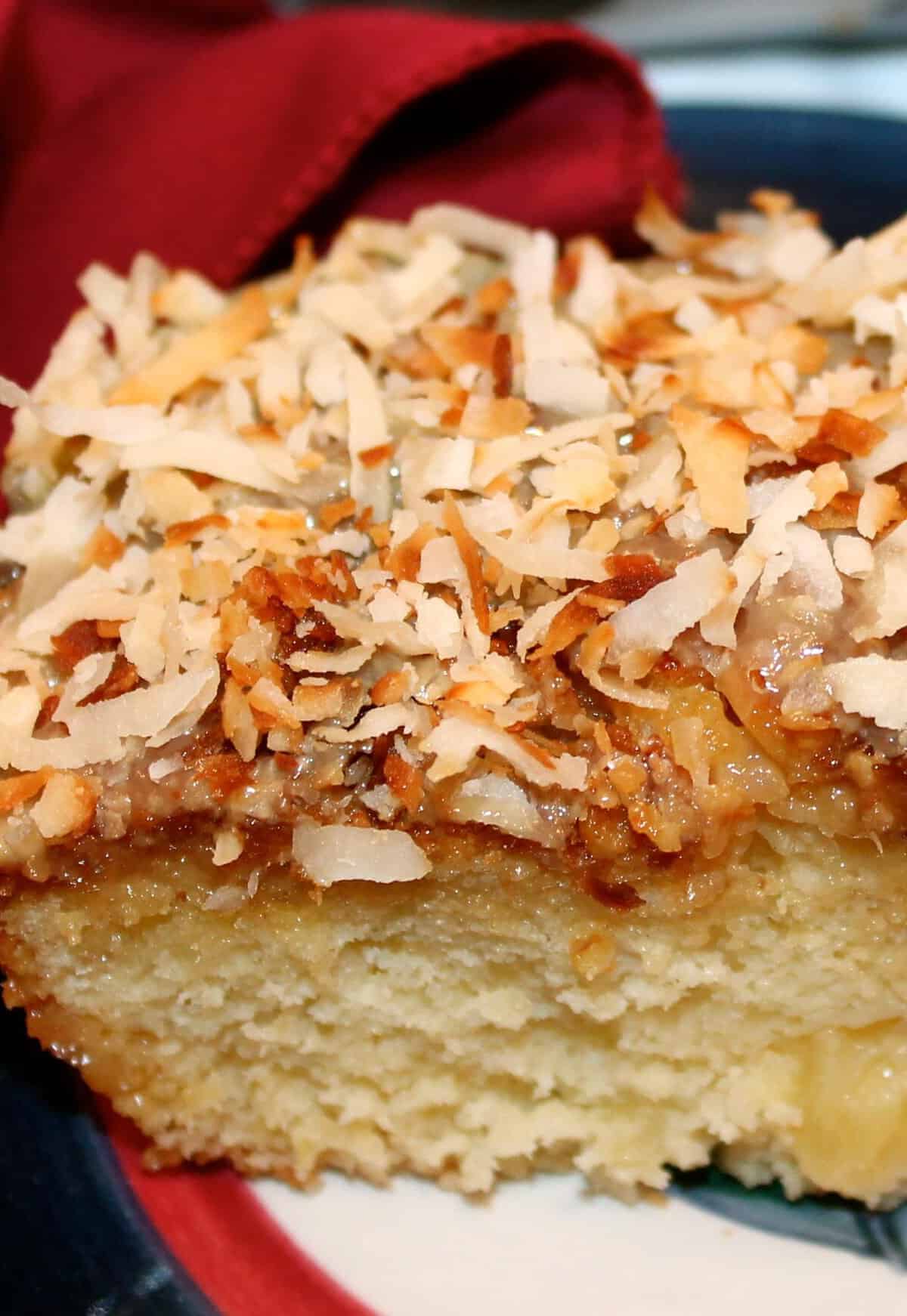  Bring a taste of the South to your kitchen with this Plantation Skillet Cake.