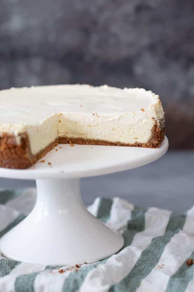  Cheesecake that melts in your mouth.
