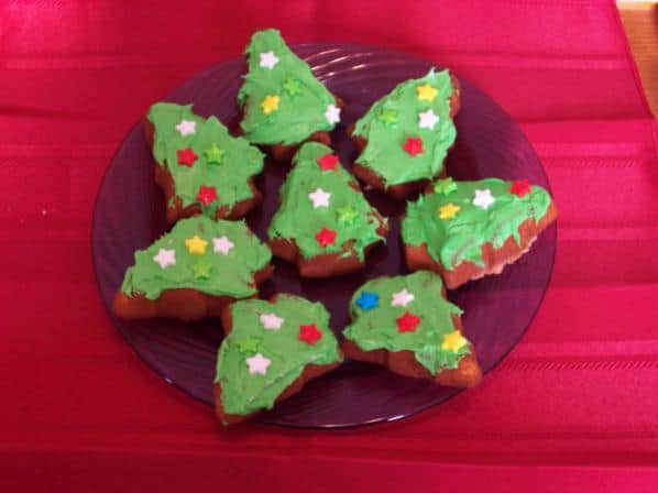 Impress Your Guests with Delectable Christmas Tree Cupcakes