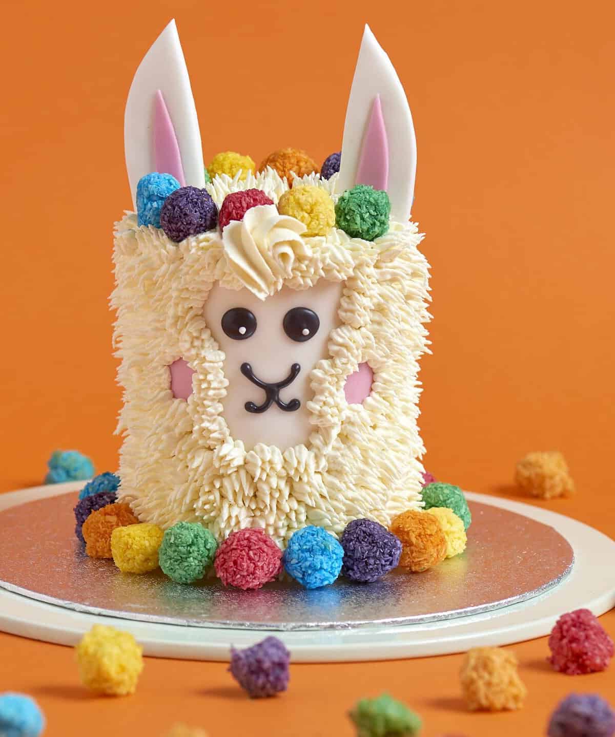 Deliciously Sweet: Try our Dulce De Leche Llama Cake