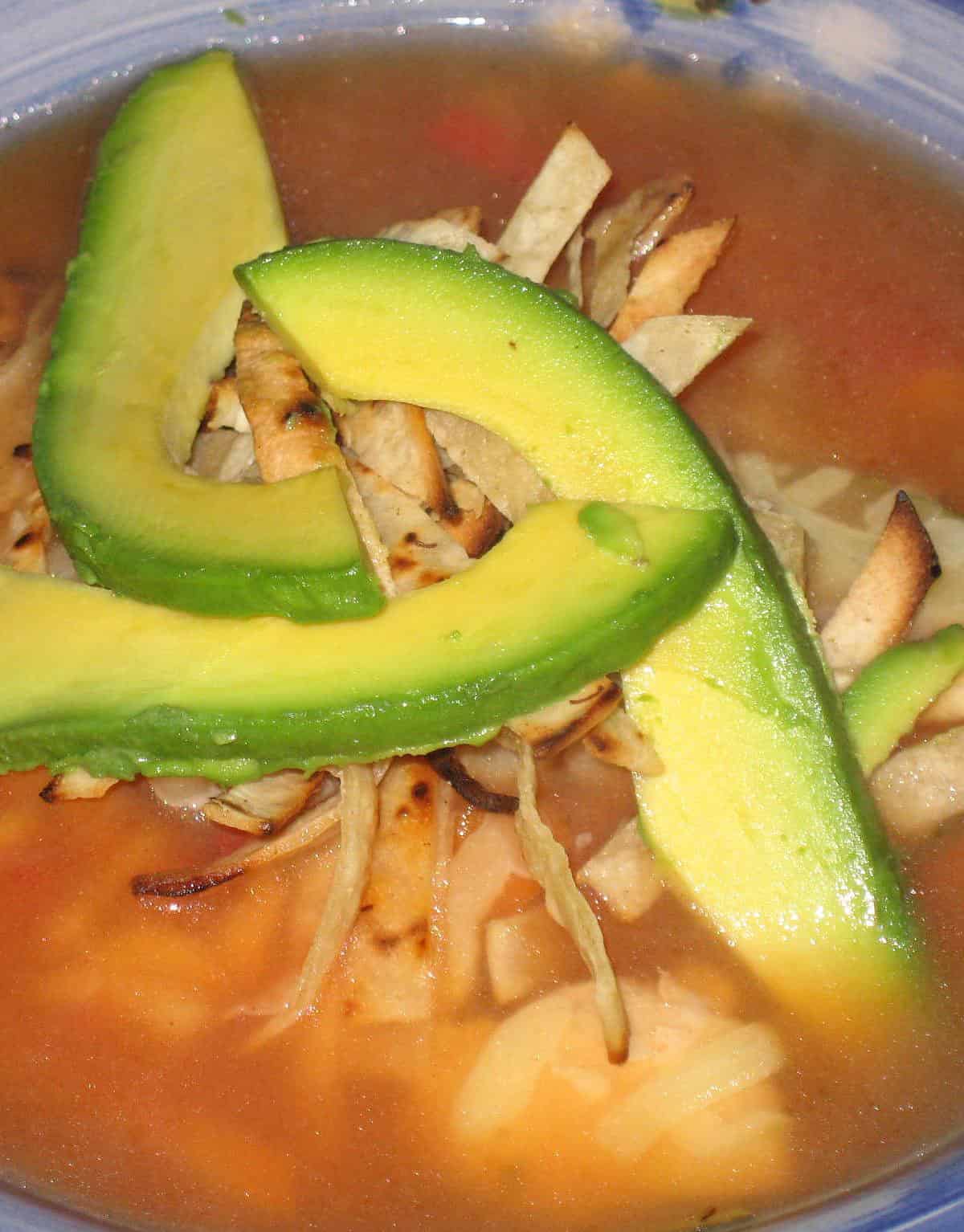 Spicy and Delicious Chicken Tortilla Soup Recipe