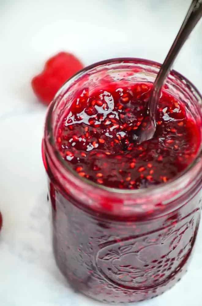  Feeling adventurous in the kitchen? This bread machine jelly recipe may just be what you need!