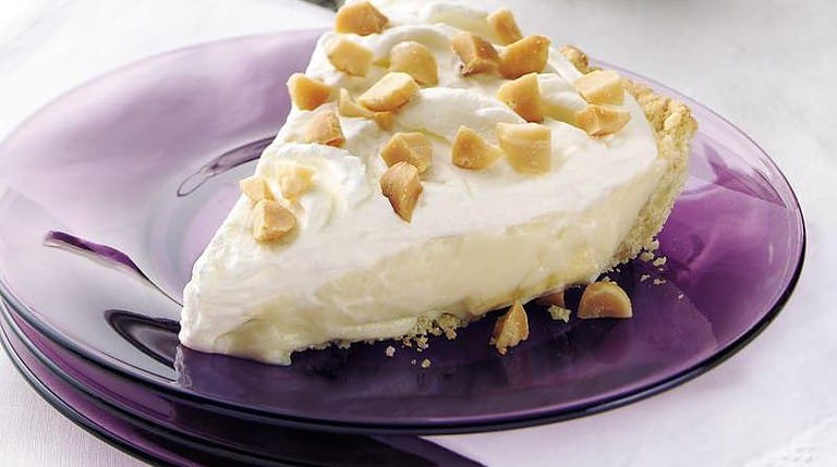 Macadamia Nut Cream Pie