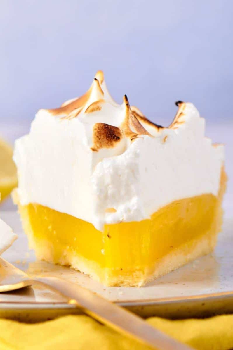  Meet the Queen of tarts-- Vegan Lemon Meringue Pie!