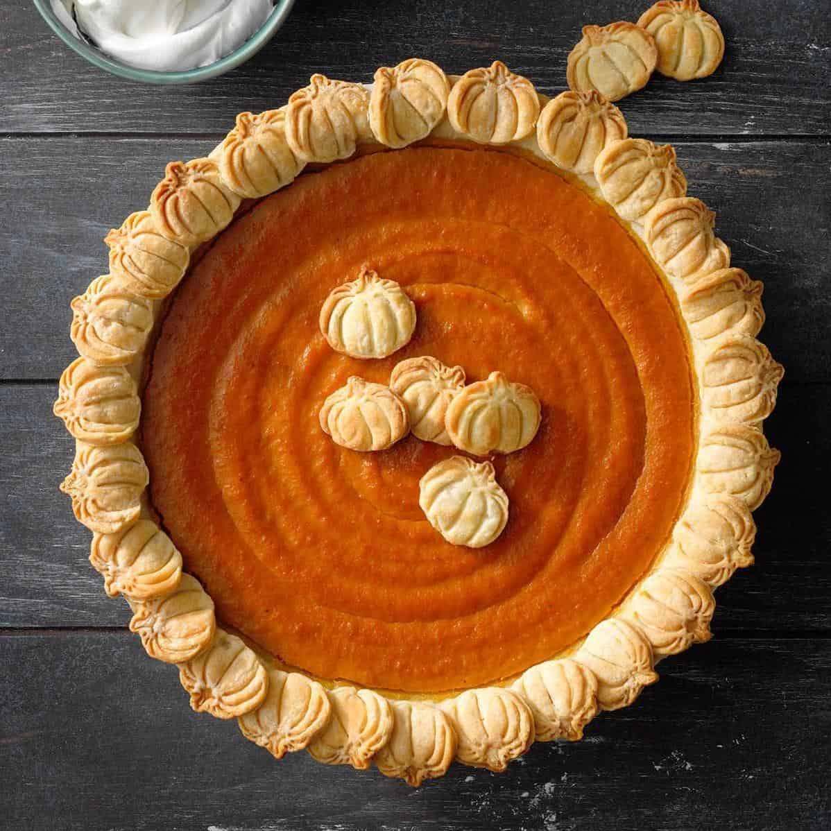  Nothing says fall like a good old-fashioned pumpkin pie!