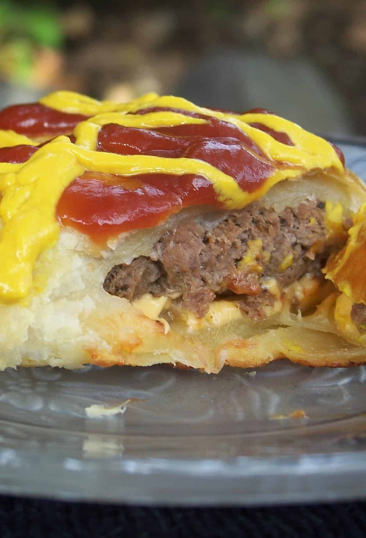 Mouth-Watering Puff Pastry Cheeseburgers Recipe: Try Today!
