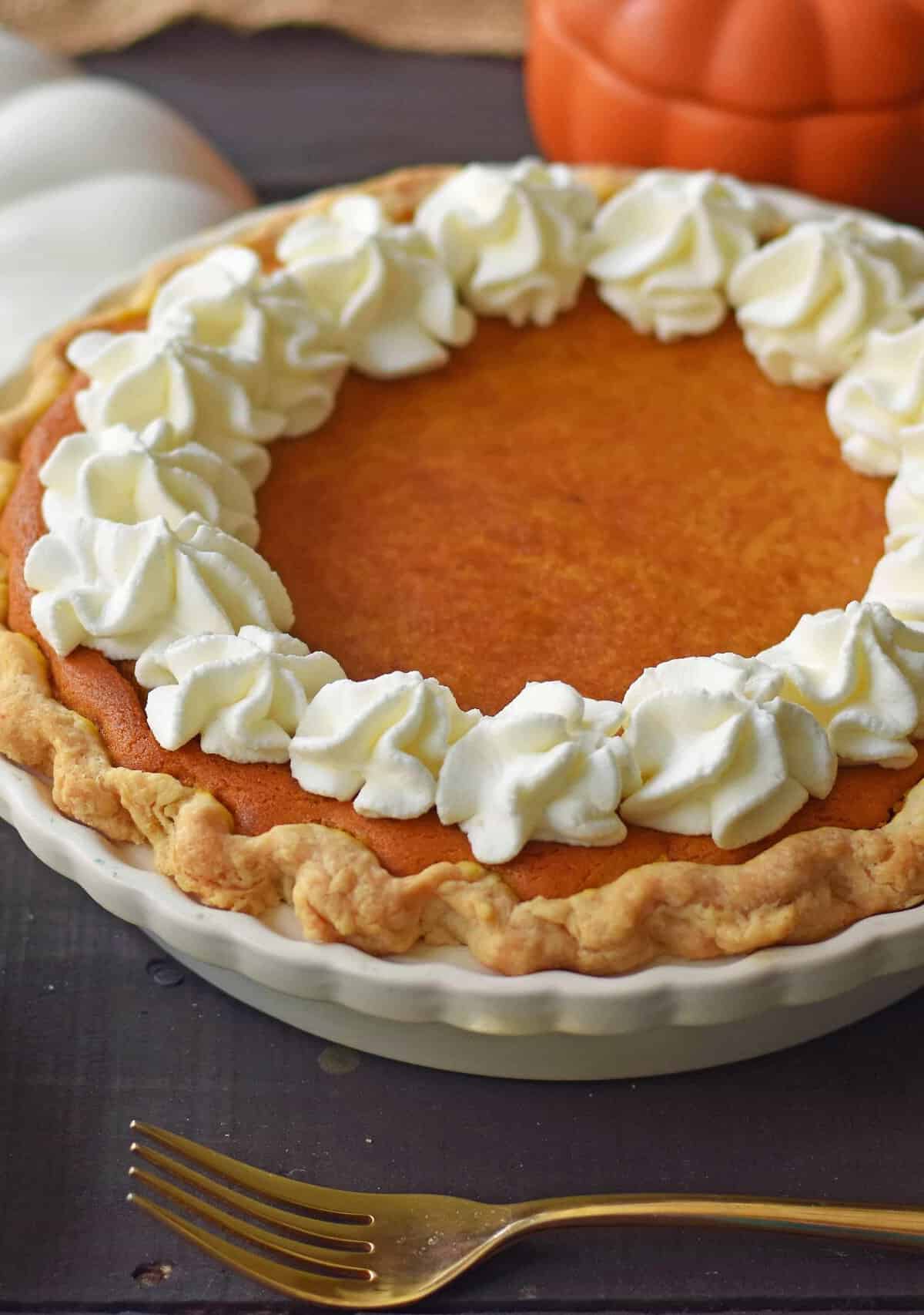  Say hello to my pumpkin pie: a crowd-pleaser for all!