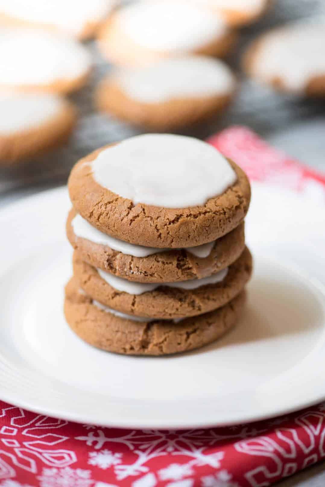 Soft Molasses Cookies: A Perfect Winter Delight