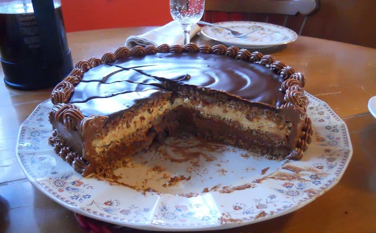 Sure, here are 11 unique photo captions for the Duchess of Parma Torte recipe: