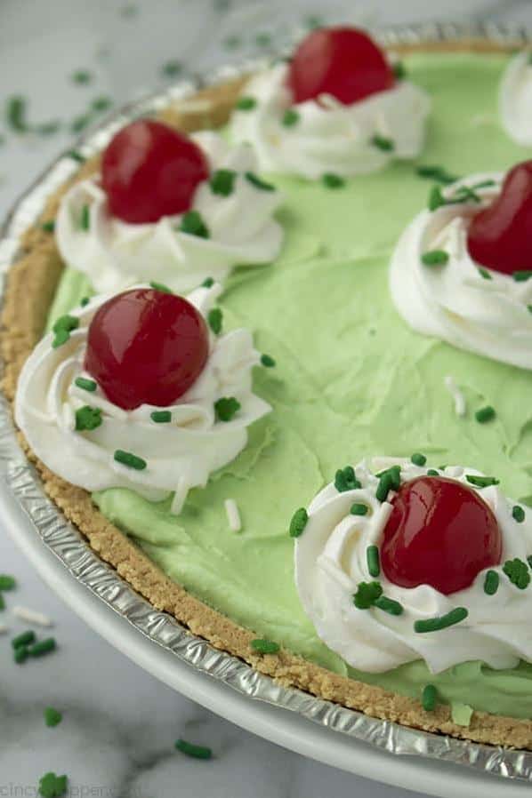  The beautiful swirls of green and white in this pie are sure to catch your eye.