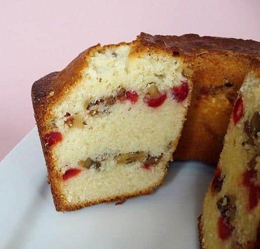  The crumb is soft, but the edges are crispy - the perfect texture for a pound cake.
