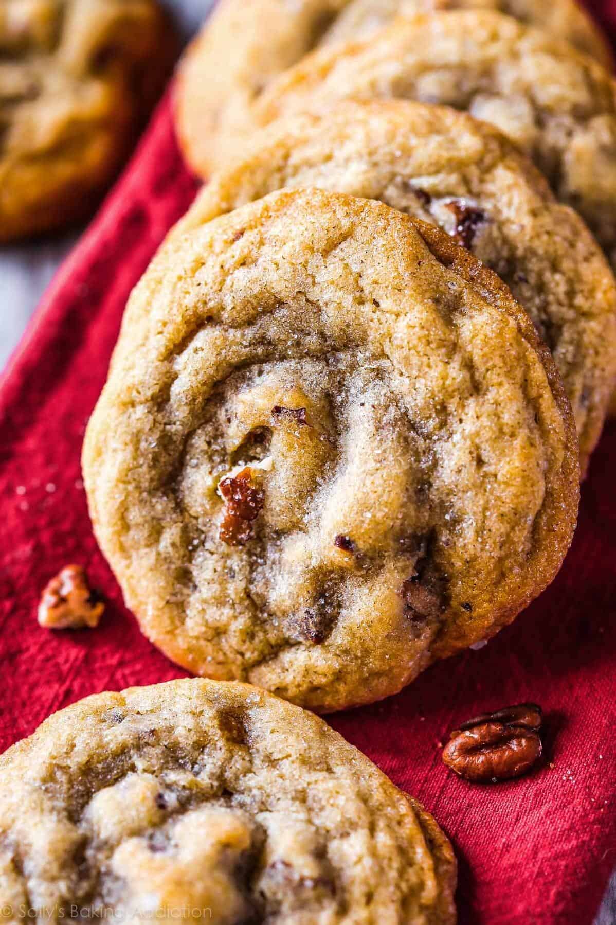  The crunch of the pecans complements the soft and buttery texture of these cookies.
