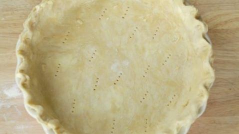  The perfect blank canvas for your favorite pie