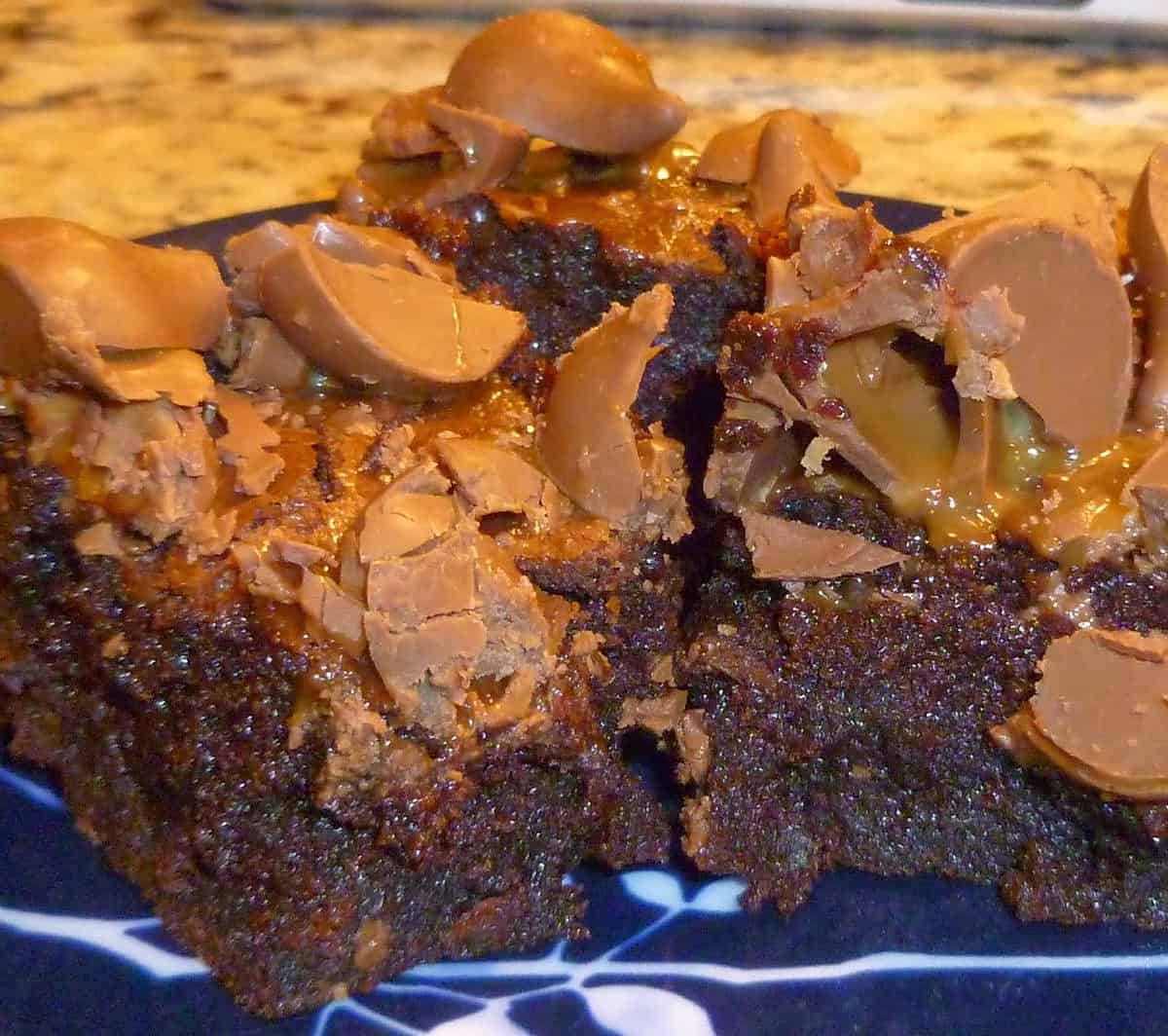  The secret to these brownies is using high-quality cocoa powder and chocolate chips.