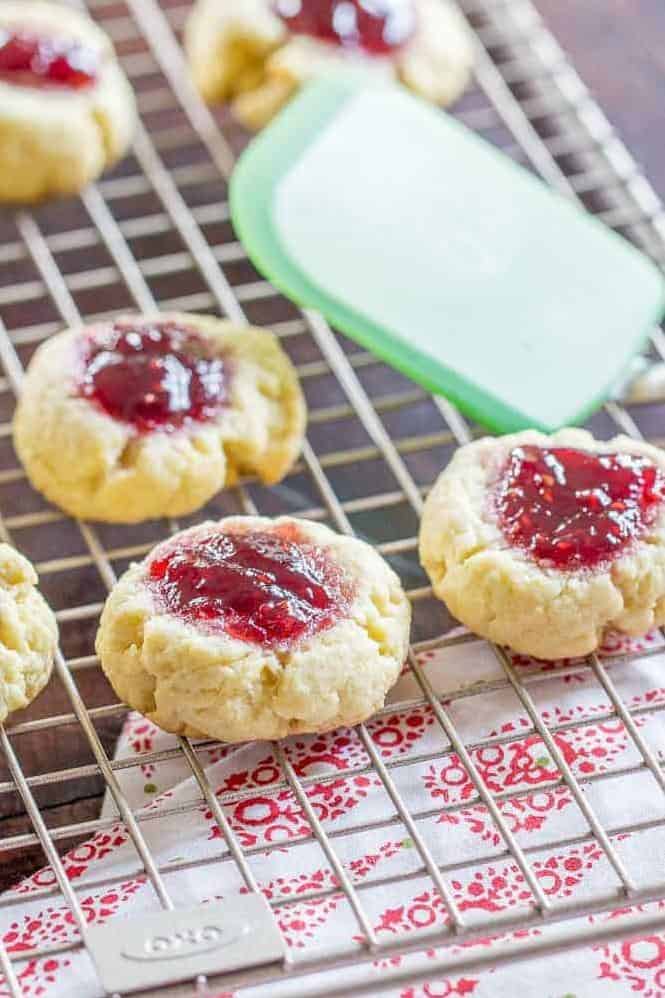  These jammy morsels are made for sharing with friends and family!