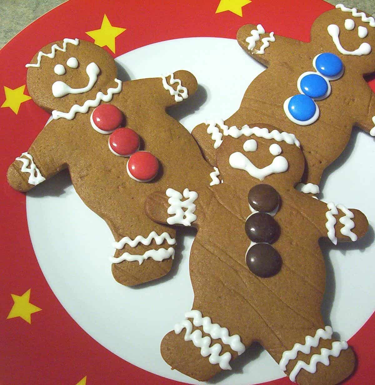  These Nauvoo Gingerbread Cookies are the perfect treat to get into the holiday spirit!