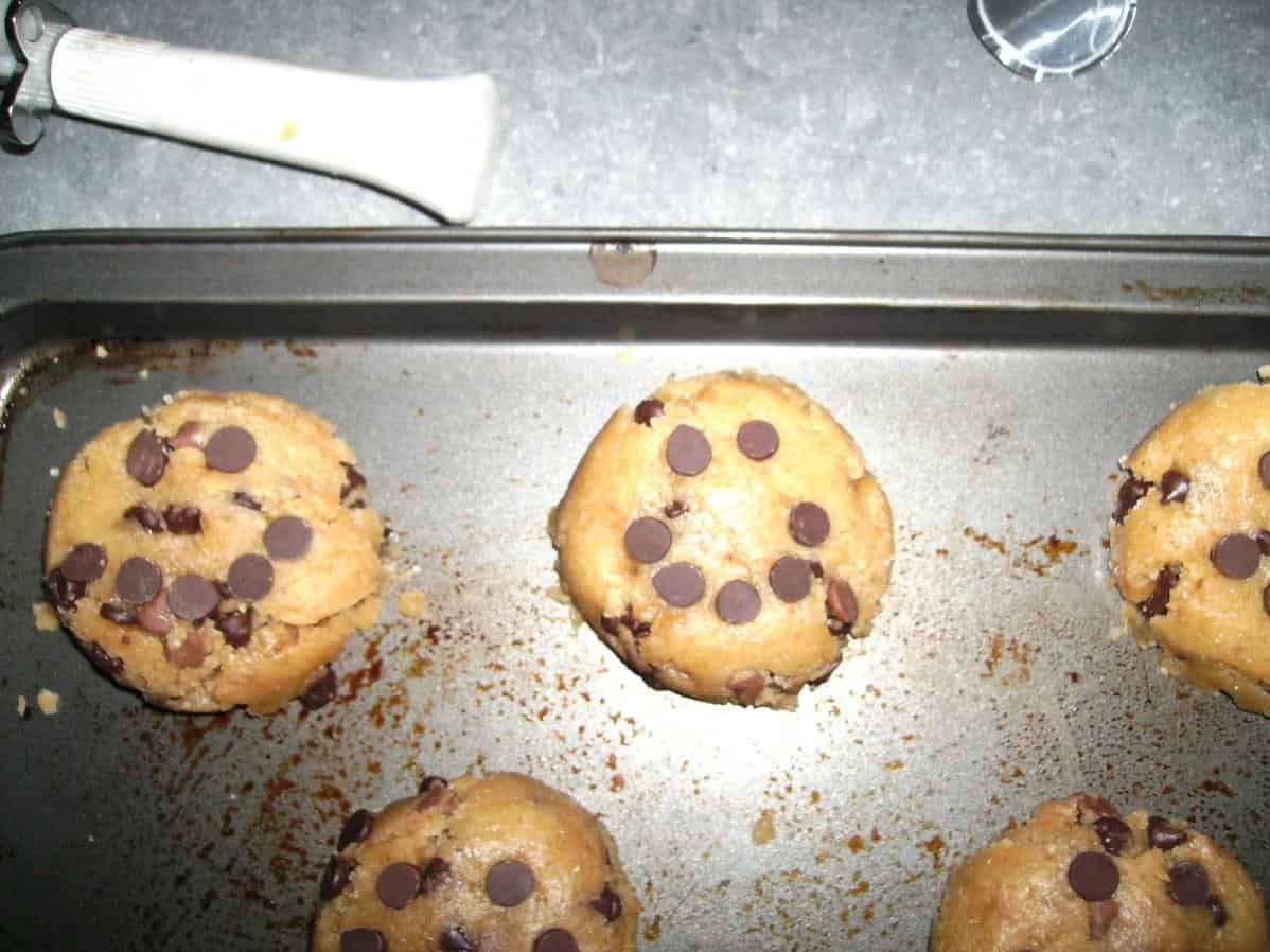  These Smiley Chewy Chocolate Chip Cookies will turn your frown into a smile.