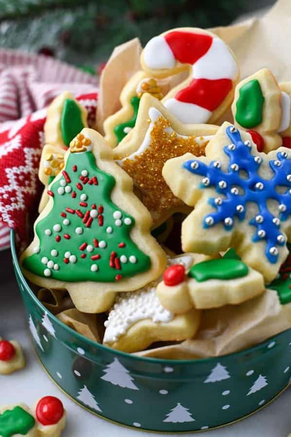  These sugar cookie cut-outs make the perfect homemade gift!