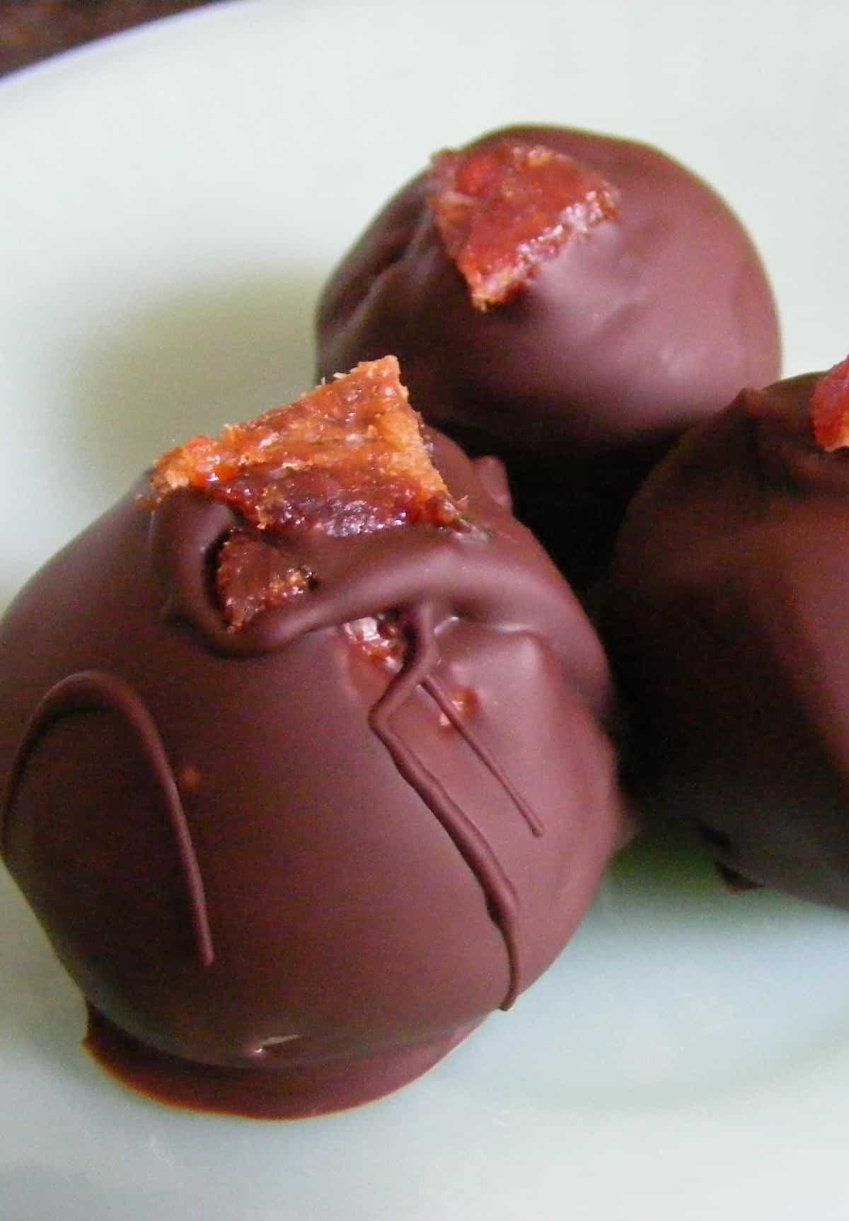  These truffles are like tiny balls of happiness with a crispy bacon surprise!