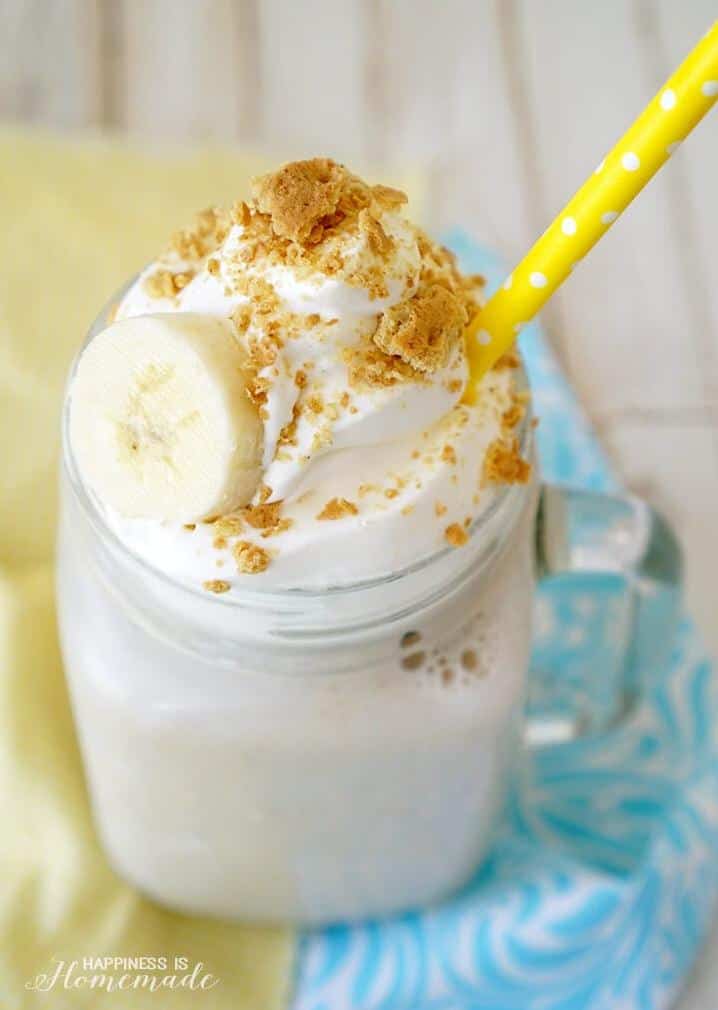  This delicious smoothie tastes just like a slice of banana cream pie!