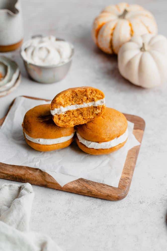 Delicious and Healthy Vegan Pumpkin Whoopie Pies