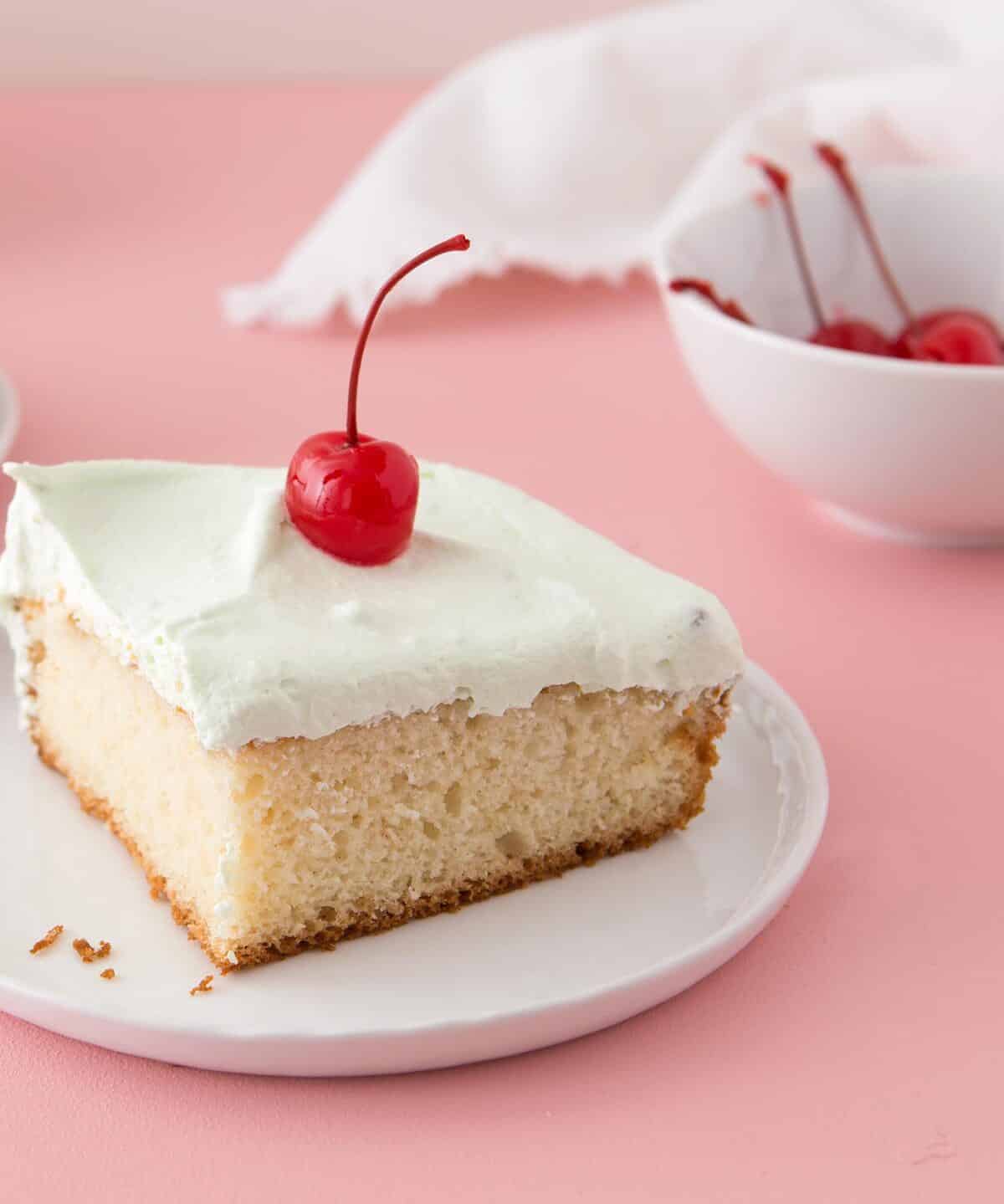 Delicious Pistachio Cake Recipe: Perfect for Any Occasion!