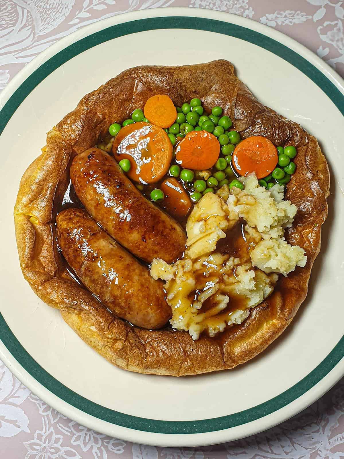  Yorkshire pudding, the must-have ingredient